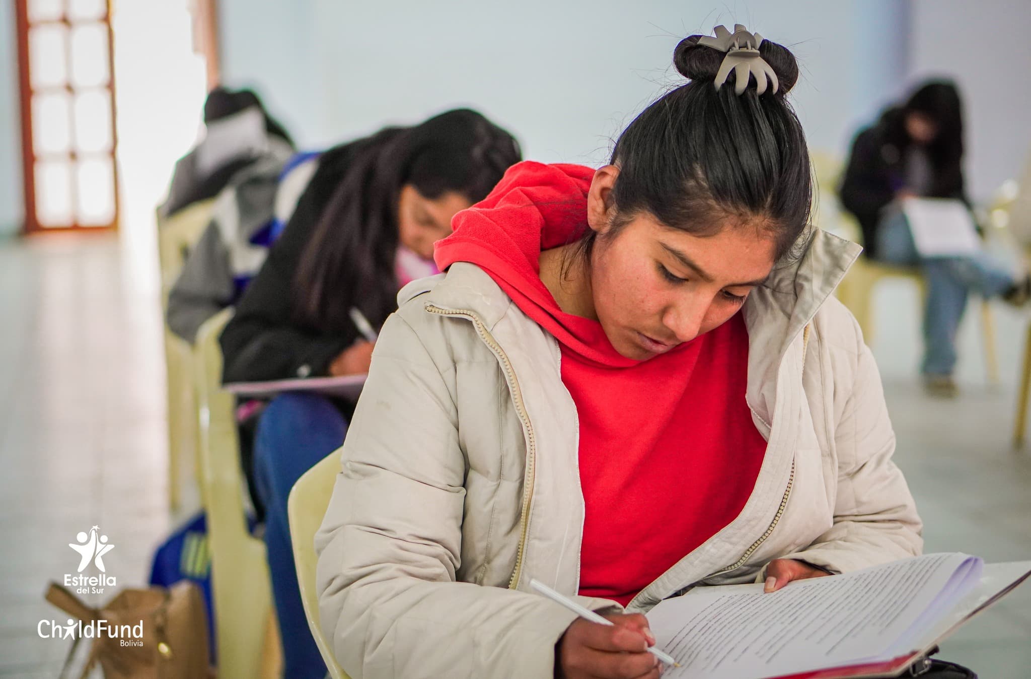 Persona trabajando en proyecto